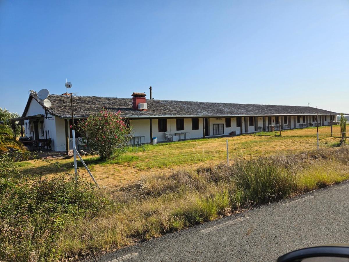 Hotel Rural Portilla De Monfraguee Toril  Dış mekan fotoğraf